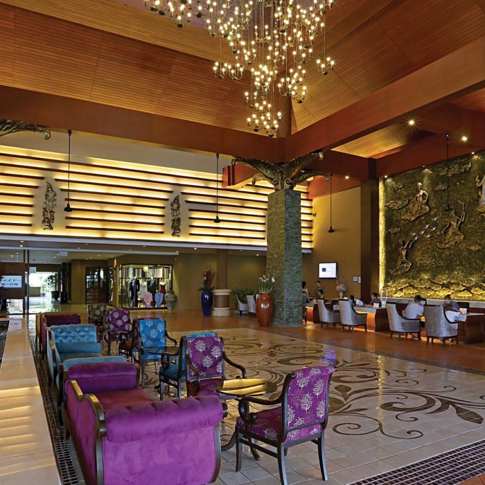 Night Blooming Lobby Bar