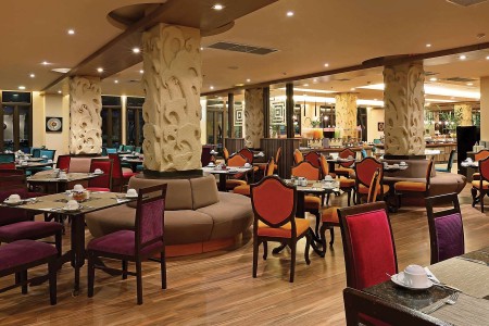 [lang en]Dining[/lang][lang th]ร้านอาหาร[/lang]